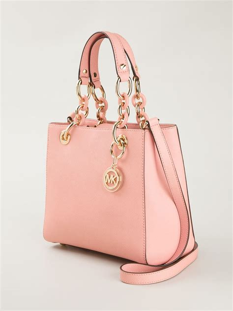 Michael Kors pink hand bag